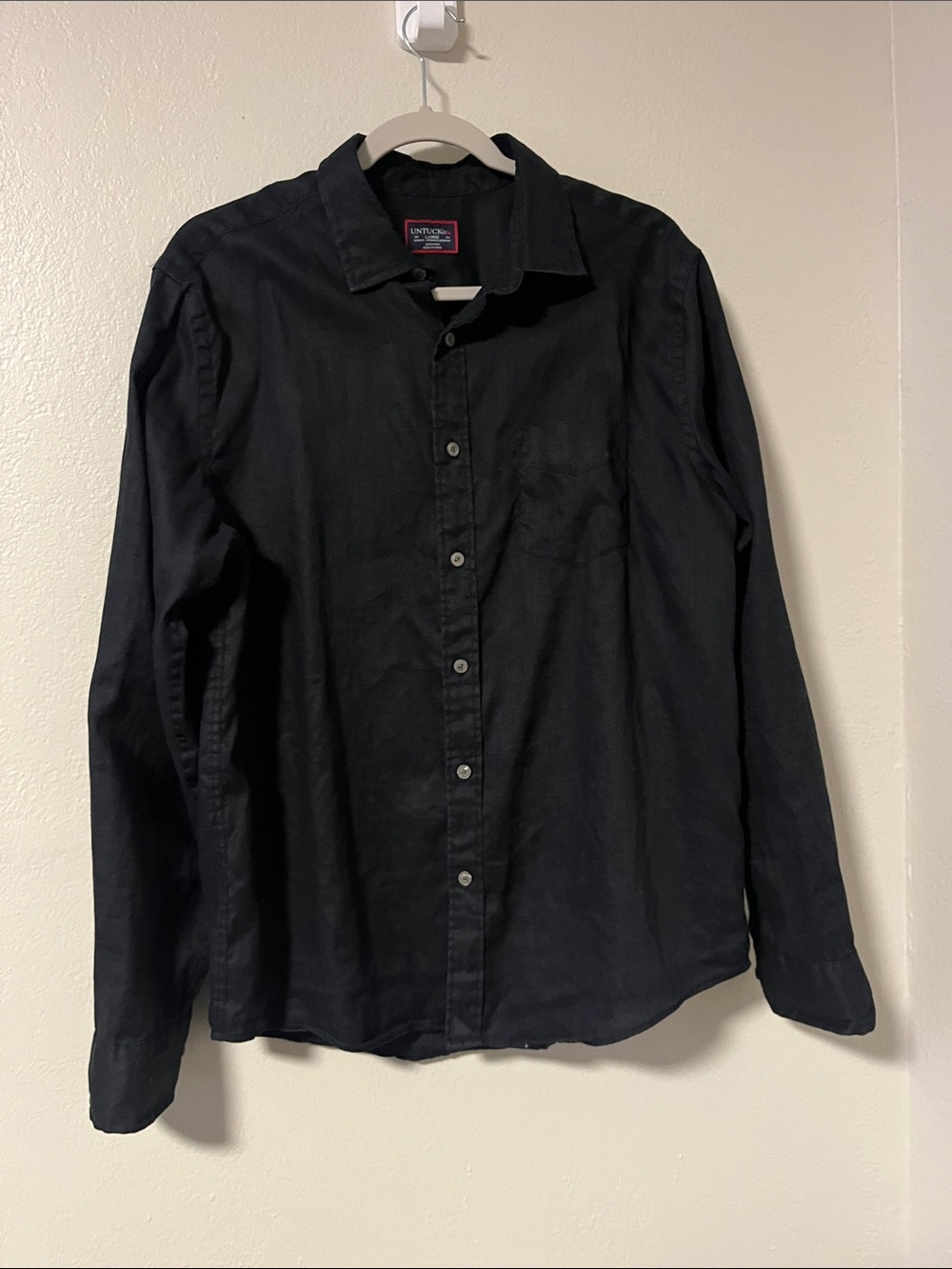 UNTUCKit Men's Black Long-Sleeve Button-Down Shirt-100% Linen Large